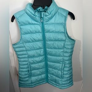 Old Navy teal puffy vest girls sized 10-12
